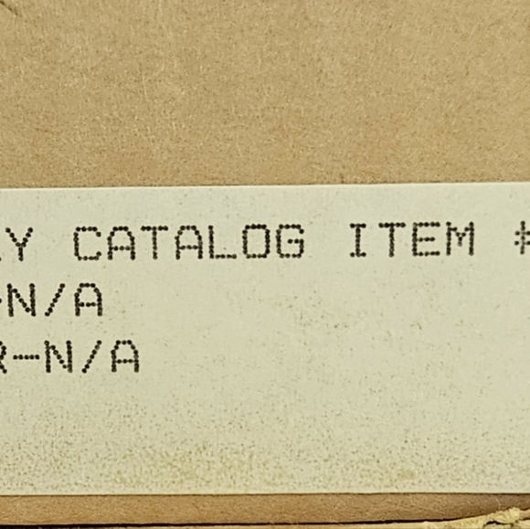 Disney Early Spring Catalog Exclusive Snow White Garden Plant Marker Set  - Picture 3 of 10